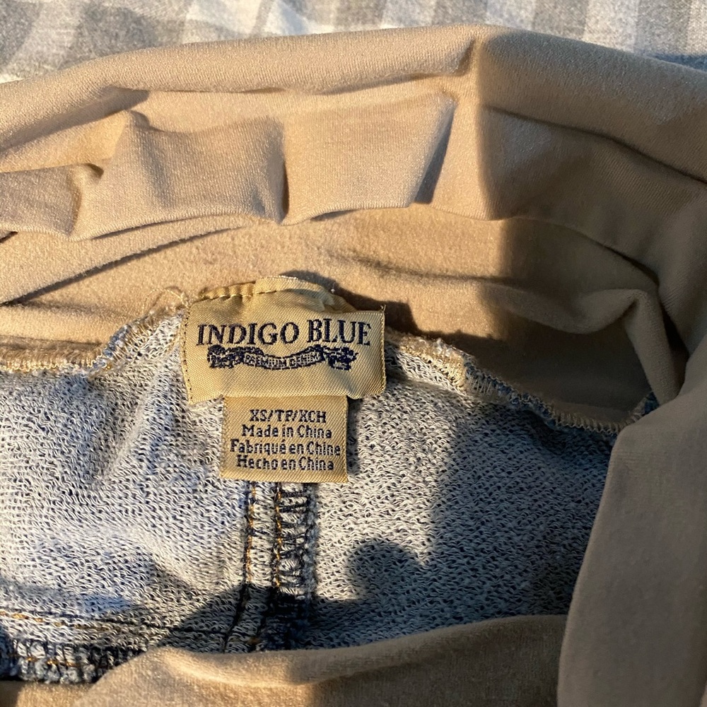 Maternity Pants. - Picture 3 of 4